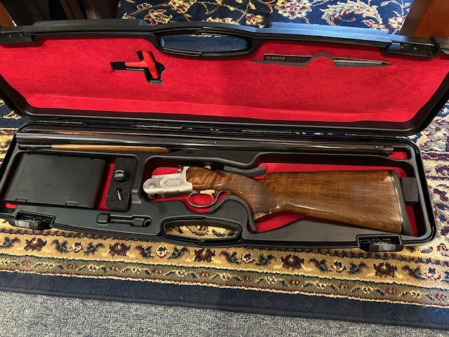 Caesar Guerini 12ga. 30" Summit Sporting Clays gun