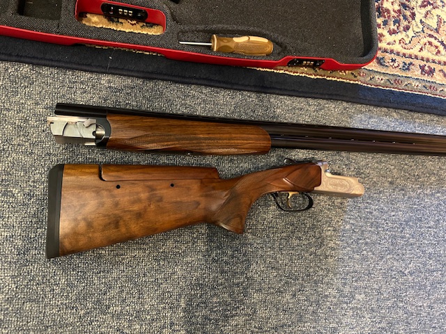 Perazzi MX-2000 12ga. 34" Sporting Clays gun - Image 4