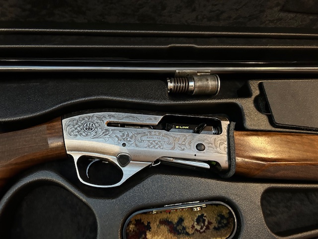 Beretta "NEW" A-400L Lusso Grade 12ga. 30" Sporting Clays gun - Image 3
