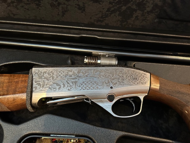 Beretta "NEW" A-400L Lusso Grade 12ga. 30" Sporting Clays gun - Image 2