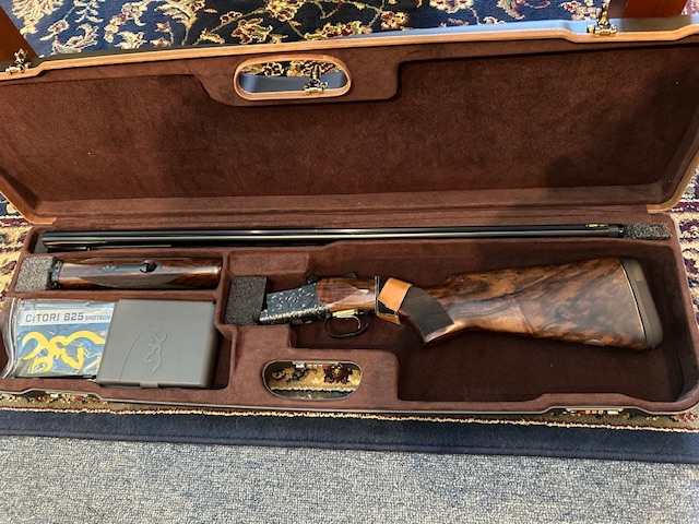 Browning "NEW" 825 Belmont 12ga. 32" Sporting Clays.