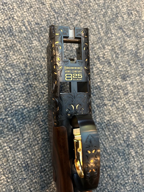 Browning "NEW" 825 Belmont 12ga. 32" Sporting Clays. - Image 2