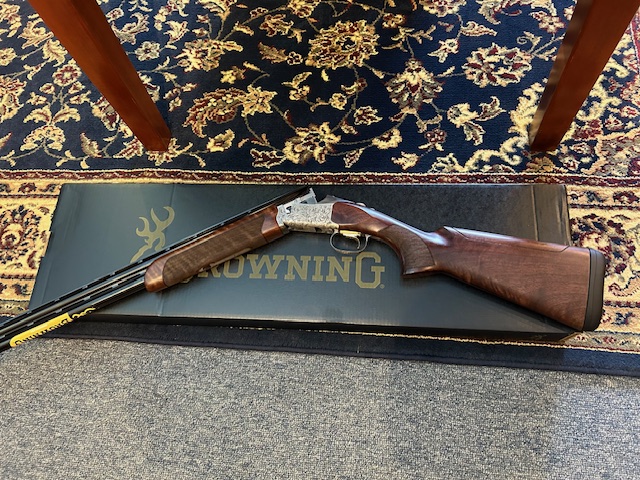 Browning " The All New" 825 12ga. 30" Pro Sporting Clays gun