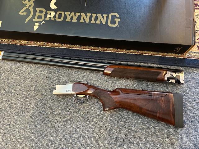 Browning 825 12ga. 32" Sporting Clays gun - Image 3