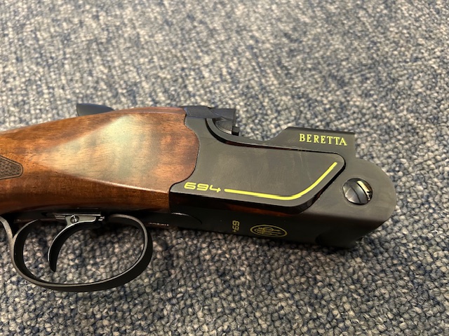 Beretta "NEW" 694 Black DLC 12ga. 32" Sporting Clays gun. - Image 4