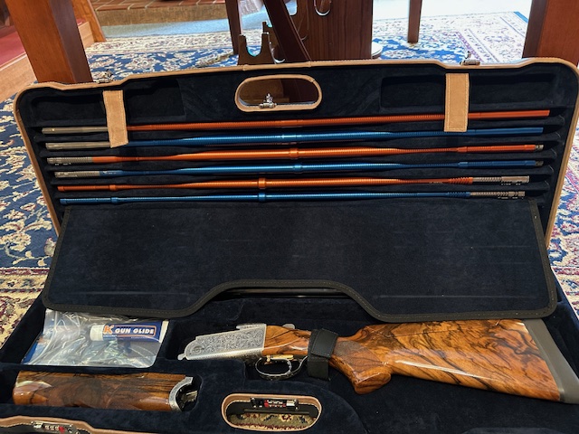 Krieghoff Gold Plantation Scroll 12ga. 32" two barrel tube set Sporting Clays gun. - Image 5