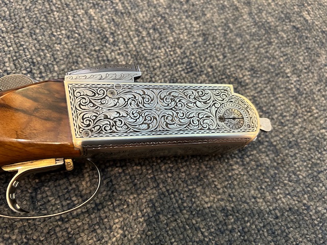 Krieghoff Gold Plantation Scroll 12ga. 32" two barrel tube set Sporting Clays gun. - Image 2