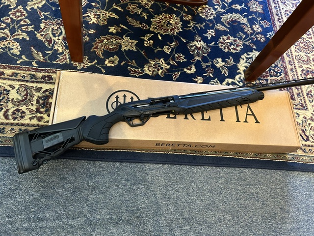 Beretta "NEW" AX800 Suprema Black Synthetic 12ga. 28" 3-1/2" auto