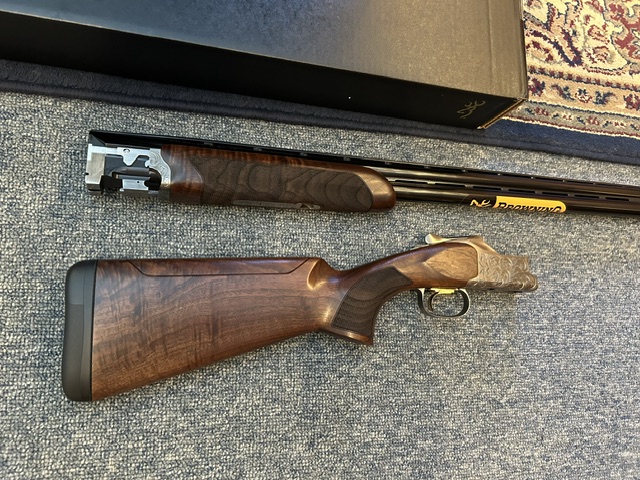 Browning " The All New" 825 12ga. 30" Pro Sporting Clays gun - Image 4