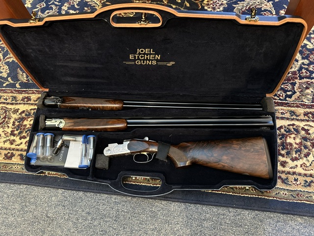 Beretta 687 Silver Pigeon III 28ga./410ga. 30" Special Sporting Clays combo.