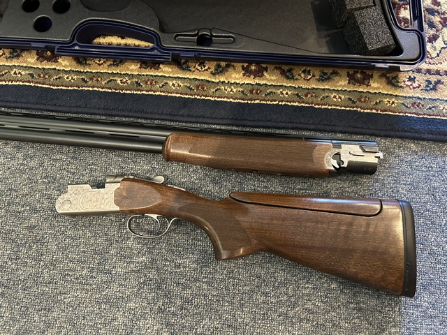 Beretta 686 Silver Pigeon I 12ga. 32" Sporting Clays gun - Image 2