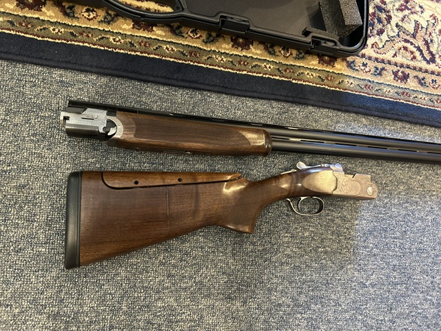 Beretta 686 Silver Pigeon I 12ga. 30" Sporting Clays gun - Image 3