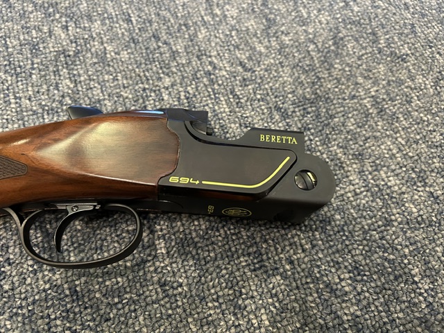 Beretta "NEW" 694 Black DLC 12ga. 30" Sporting Clays gun - Image 3