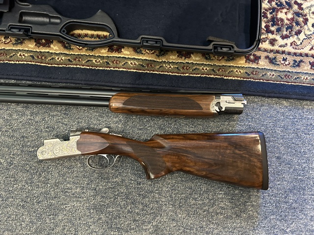 Beretta "NEW ARRIVAL" 687 Silver Pigeon III 500 year anniversary 12ga. 30" Sporting - Image 4