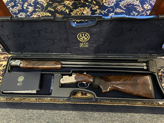 Beretta "NEW ARRIVAL" 687 Silver Pigeon III 500 year anniversary 12ga. 32" Sporting