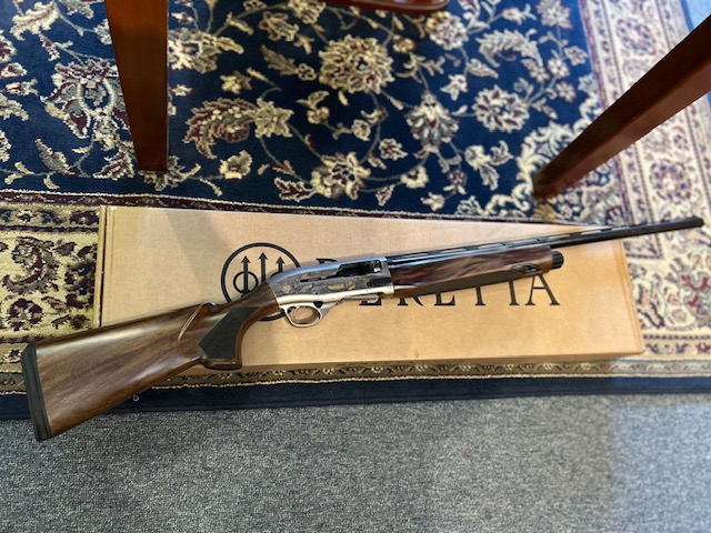 Beretta "NEW ARRIVAL" A-400 SOLO 12ga. 28" 500 year anniversary addition semi-auto