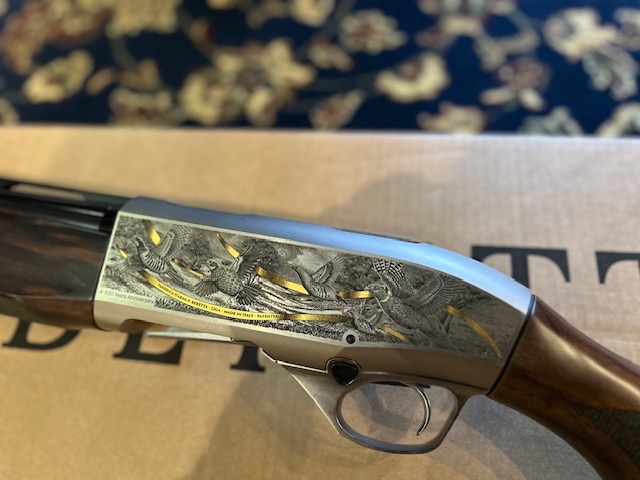 Beretta "NEW ARRIVAL" A-400 SOLO 12ga. 28" 500 year anniversary addition semi-auto - Image 4